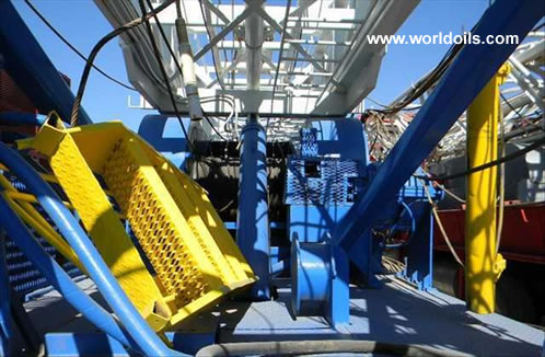 Hopper Back-In Well Service Rig for Sale