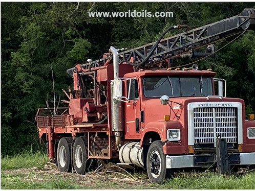 Generic Bucket Style Drilling Rig - For Sale
