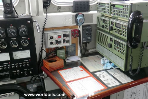 Rescue Boat - 2 x Detroit Diesel Engine