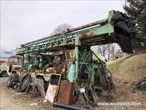 Used Chicago Pneumatic 650 S/S for Sale