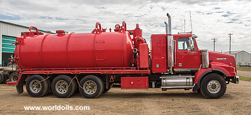 Vacuum Truck for Sale - 2003 built