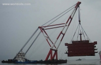 Floating Crane 1000ton for Sale