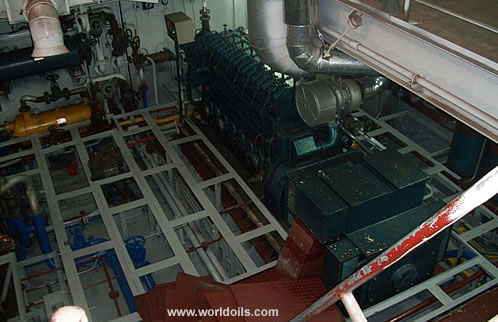 Sheerleg Floating Crane - 2600 ton